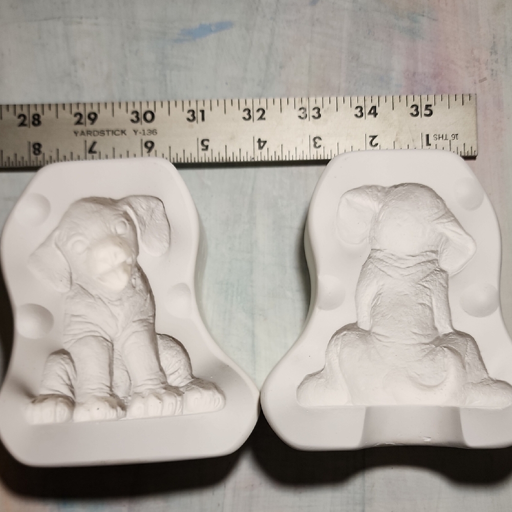 Vintage dog ceramic mold.